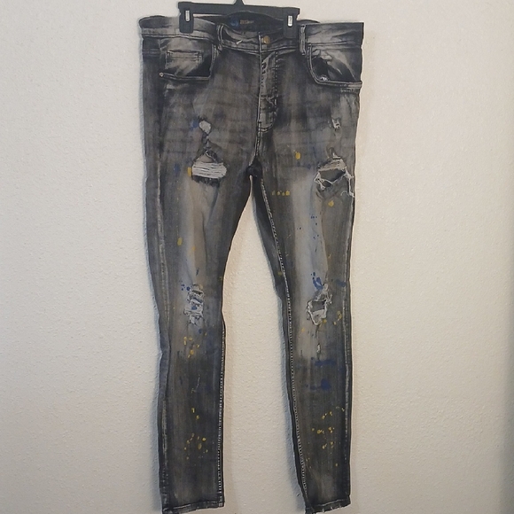 EXCHANGE Distressed Skinny Jeans with Paint Accents - Picture 1 of 6